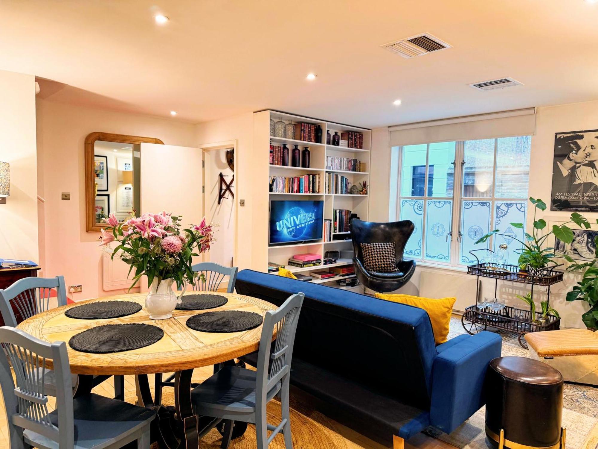 Spacious West End Duplex Apartment, W1 Central London Eksteriør bilde